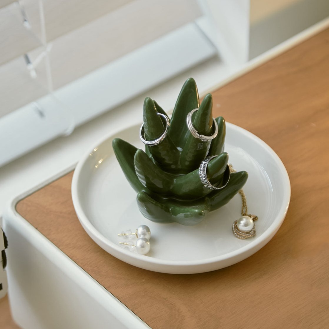 Aloe Dish Ring Holder